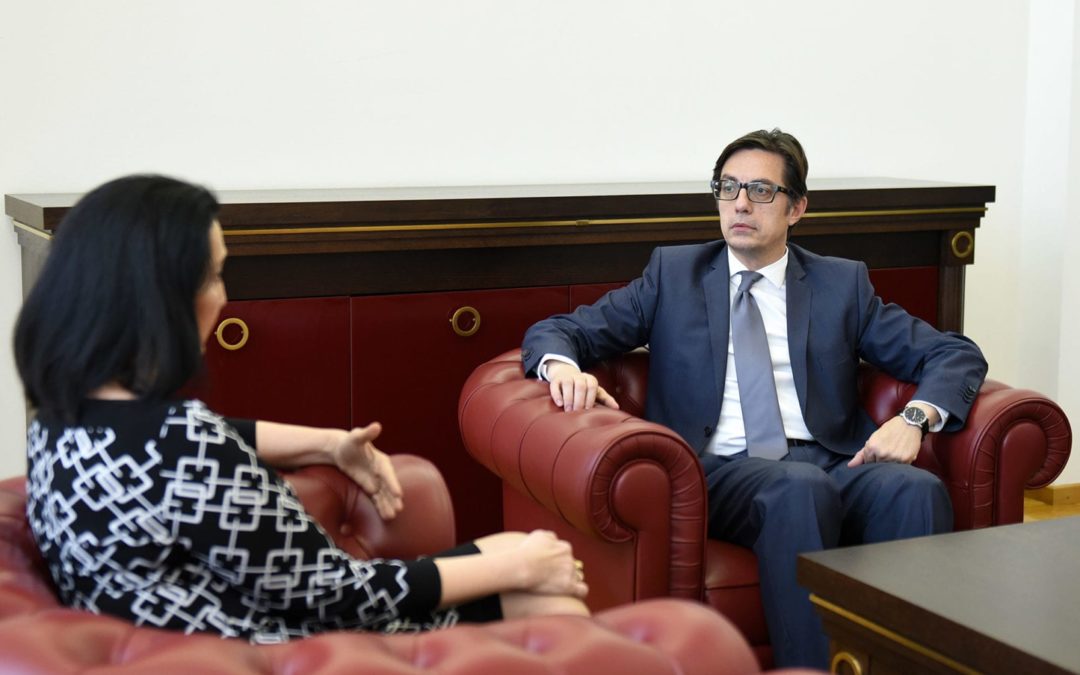 Претседателот Пендаровски ја прими директорката на Академијата за судии и јавни обвинители Наташа Габер-Дамјановска