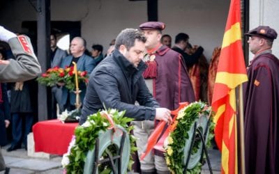 Делегација од Кабинетот на Претседателот положи цвеќе на гробот на Гоце Делчев