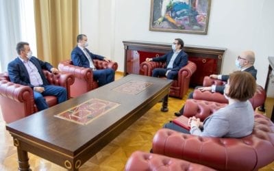 Средба на претседателот Пендаровски со претставници на партијата Македонска Алијанса за европска интеграција од Република Албанија