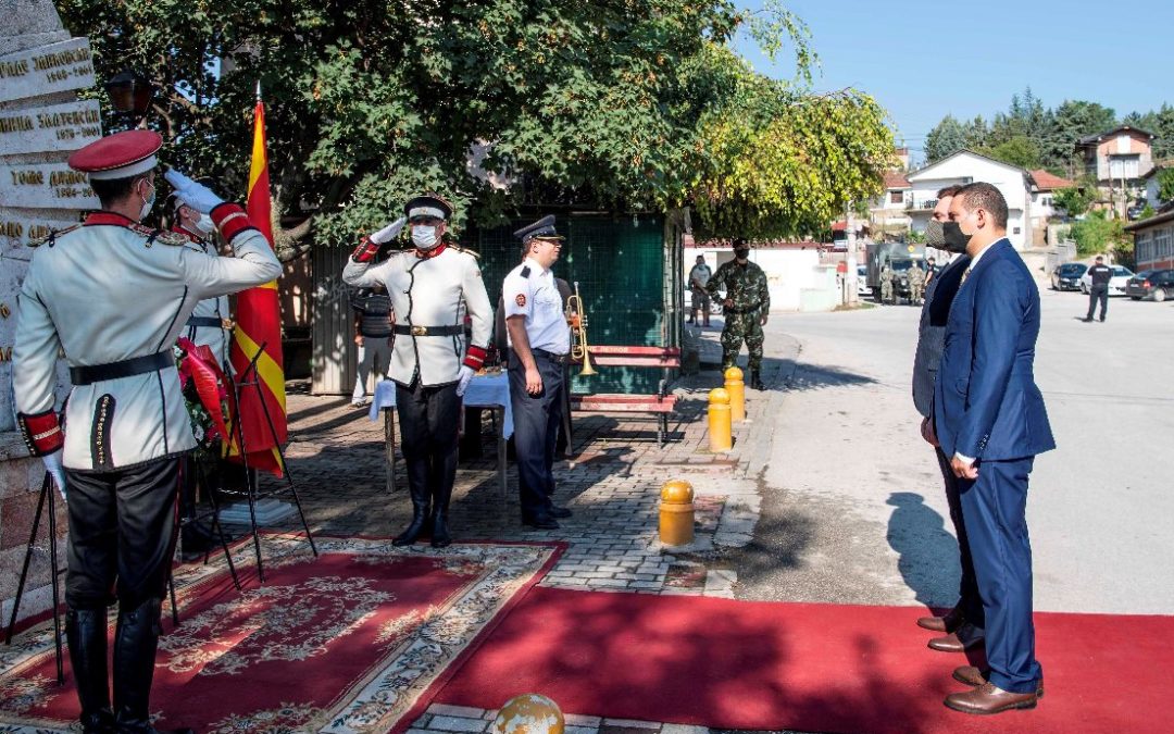 Delegacion nga Kabineti i Presidentit bëri homazh për 8 rezervistët ushtarakë të rënë afër Staneve të Lubotenit