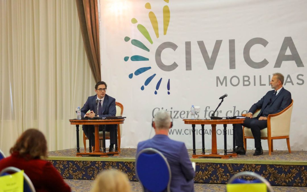 Претседателот Пендаровски на националниот форум на граѓански организации: Невладиниот сектор треба побудно да ја следи и да ја критикува работата на политичарите