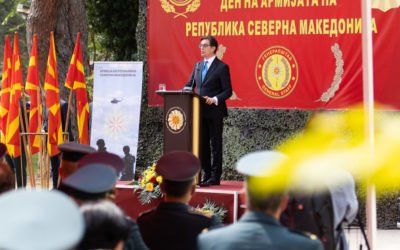 Fjalimi i Presidentit Pendarovski dhe dekoratat me rastin e 18 Gushtit – Ditës së Armatës