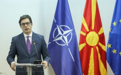 Претседателот Пендаровски се обрати на тркалезна маса „Пристапувањето на Западниот Балкан кон ЕУ: долга, (не)завршена приказна – Одржливост на македонскиот надворешно-политички курс“