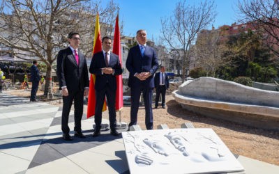Pendarovski and Djukanovic in Bar: placement of a memorial plaque to Vladimir and Kosara in honor of the Macedonian-Montenegrin friendship