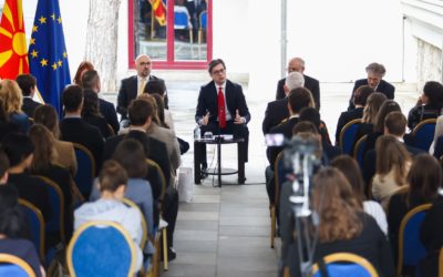 Средба на претседателот Пендаровски со студенти од Дипломатската Академија Виена