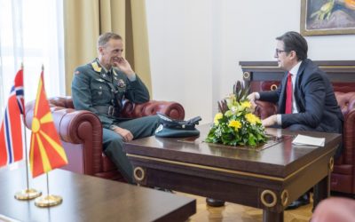 Средба на претседателот Пендаровски со генерал Ејрик Кристоферсен, началник на Генералштабот на Вооружените сили на Норвешка