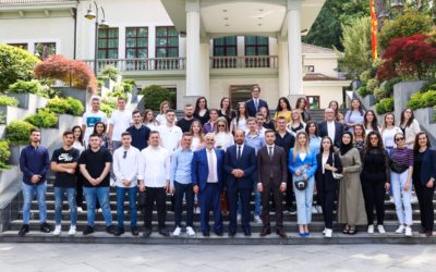 Студенти од Универзитетот на Југоисточна Европа во посета на Кабинетот на претседателот Пендаровски