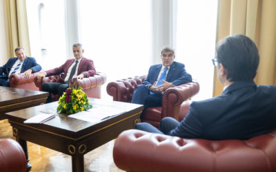 President Pendarovski meets with Thomas Bach, President of the International Olympic Committee
