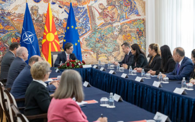 Takimi i Presidentit Pendarovski me delegacionin e deputetëve nga Kuvendi i Republikës së Shqipërisë