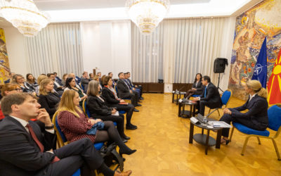 Средба на претседателот Пендаровски со учесниците на конференцијата „Зелена агенда за Западен Балкан“