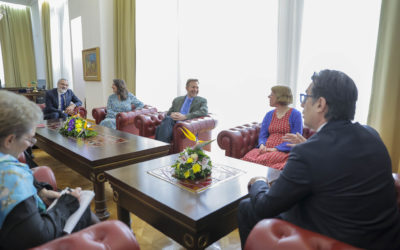 President Pendarovski meets with professors from the “Oxford Connection” program
