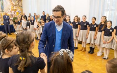 President Pendarovski receives members of the “Golden Nightingale” choir
