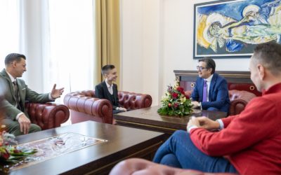 President Pendarovski meets with the young Ajdin Osmanovic