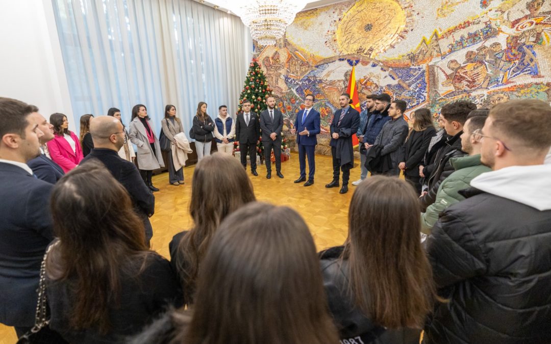 Kabinet i hapur me nxënësit e SHNK “Johan Hajnrih Pestalloci” dhe studentët e Universitetit Ndërkombëtar – Vizion