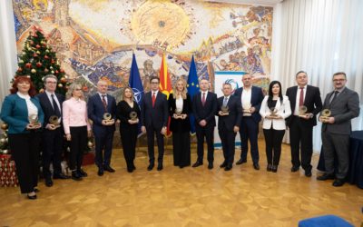 Presidenti Pendarovski i dha mirënjohjet për “Cilësi maqedonase” për vitin 2023