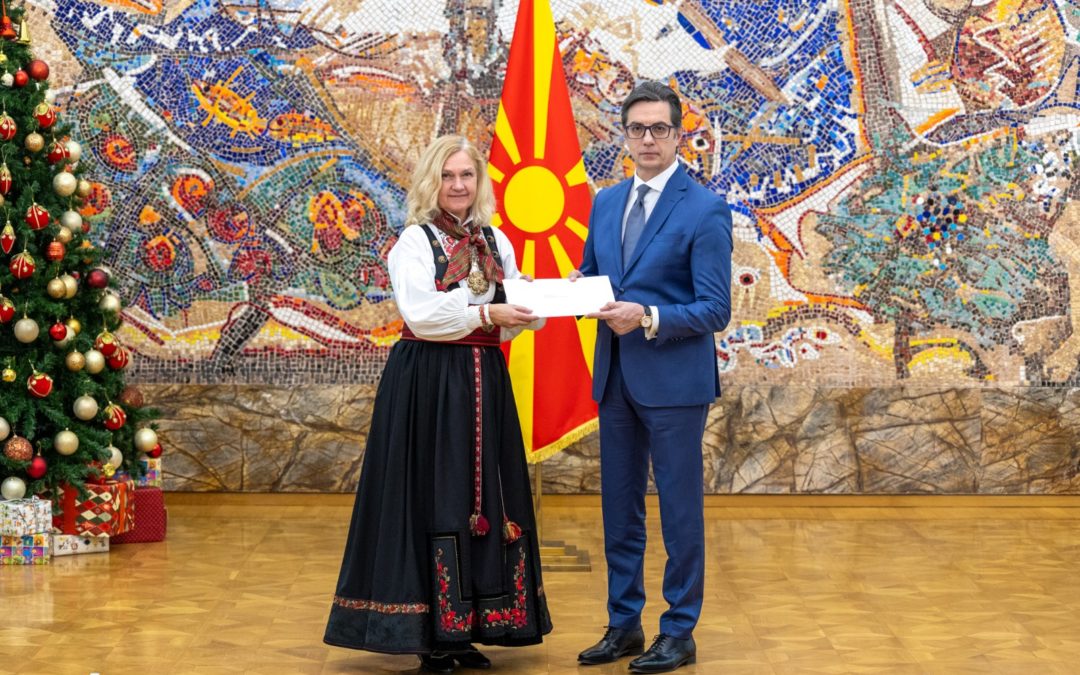 Presidenti Pendarovski i pranoi letrat kredenciale të ambasadores së sapoemëruar së Norvegjisë, Kristin Melsom