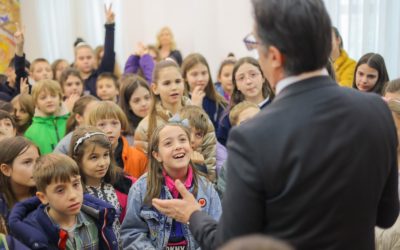 Kabinet i hapur me fëmijët e Kopshtit të fëmijëve “8 Prilli” dhe nxënësit e shkollave nëntëvjeçare nga Shkupi “Dimitar Makedonski”, “Kiro Gligorov” dhe “Kuzman Josifovski Pitu”