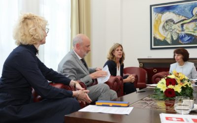 President Siljanovska Davkova meets with Ukrainian Ambassador Dir, Swiss Ambassador Hulmann and European Ambassador Geer