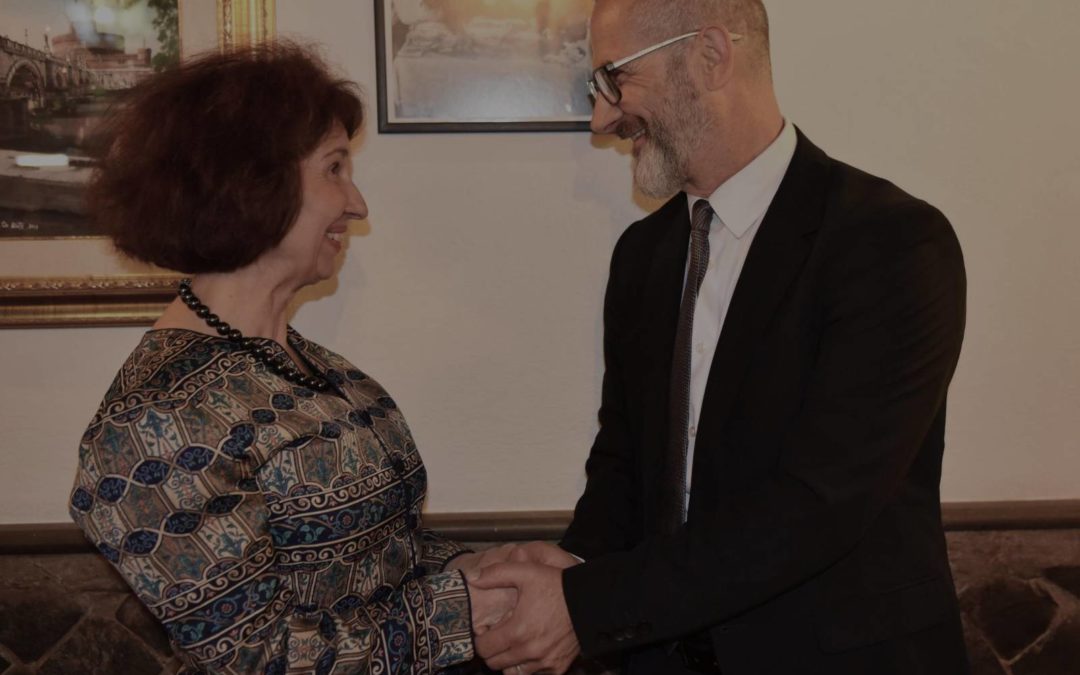 President Siljanovska Davkova meets with Macedonian diaspora representatives in Rome