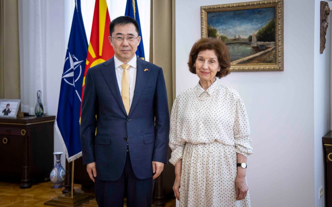 Претседателката Сиљановска Давкова го прими кинескиот амбасадор, Џанг Ѕуо