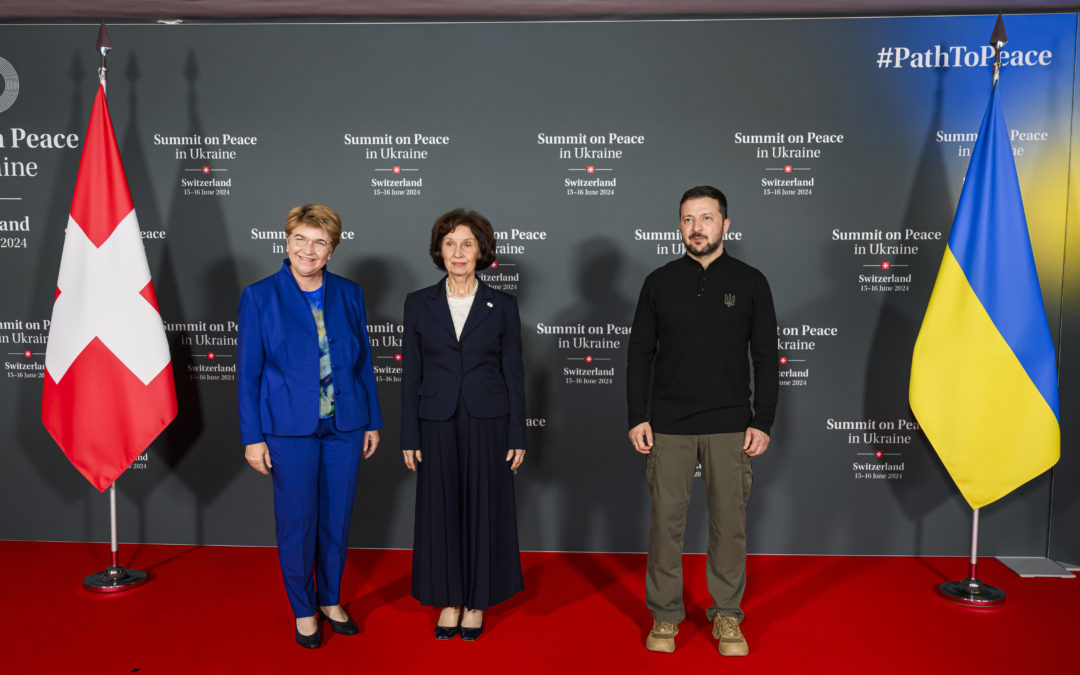 Претседателката Сиљановска Давкова на отворањето на Самитот за мир во Украина