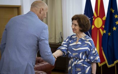 Presidentja Siljanovska Davkova e mirëpriti Dragan Jaqimoviq, ambasadorin e Bosnjës dhe Hercegovinës
