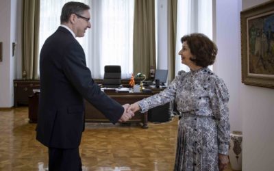 Presidentja Siljanovska Davkova e mirëpriti ambasadorin australian Daniel Emeri