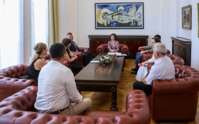 Претседателката Сиљановска Давкова прими членови на Комисијата за спречување и заштита од дискриминација