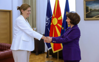 Presidentja Siljanovska Davkova e mirëpriti ambasadoren greke Filipidu