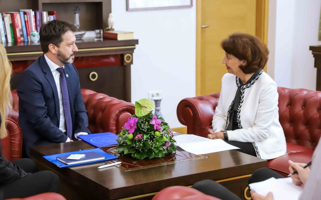 President Siljanovska Davkova receives the Regional Director of the International Organization for Migration for Europe and Central Asia, Aleksoski