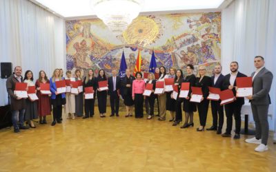 President Siljanovska Davkova awards the “Boris Trajkovski” scholarships for the academic 2024/2025