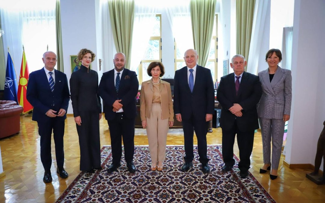 Siljanovska-Davkova priti në takim delegacionin e Gjykatës Kushtetuese të Republikës së Kroacisë