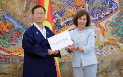 Сиљановска-Давкова ги прими акредитивите на новоименуваниот амбасадор на Република Кореја, Ким Донгбае