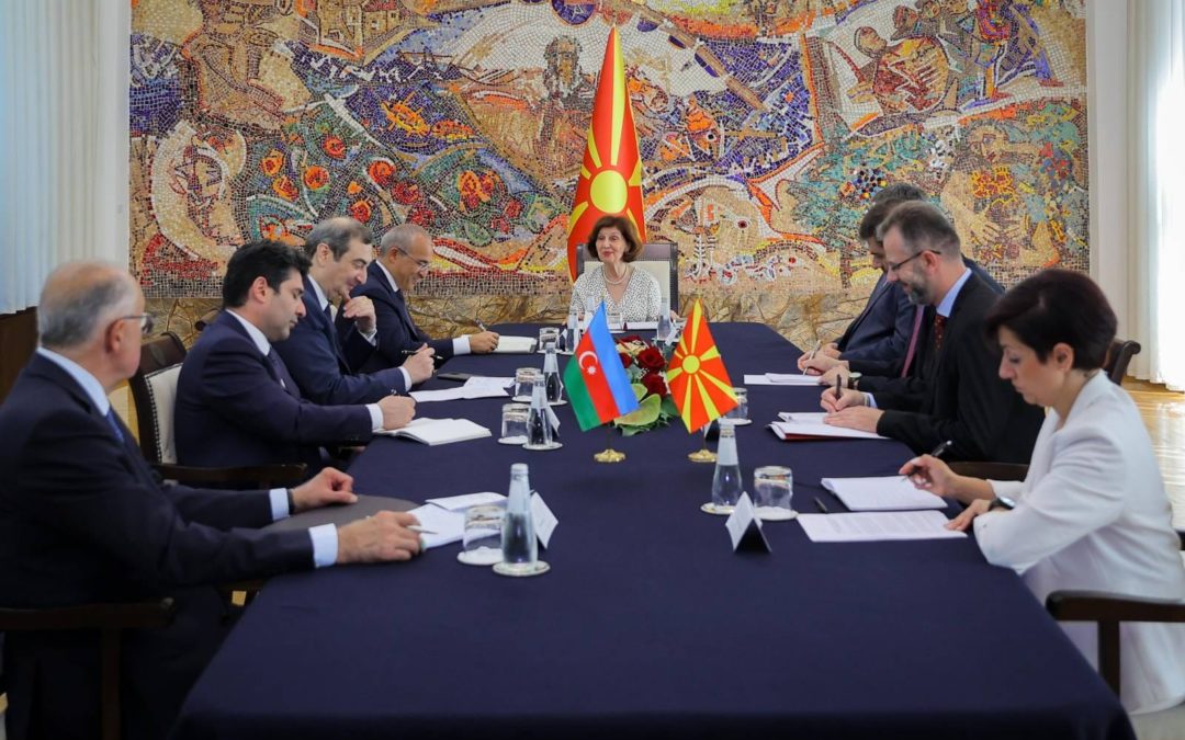 Сиљановска-Давкова го прими министерот за економија на Азербејџан, Џабаров