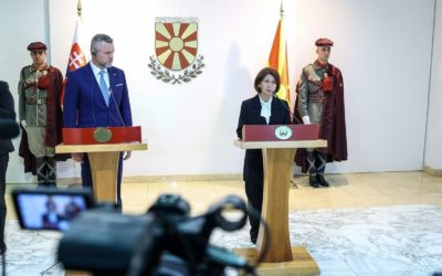Oдговори на новинарски прашања на прес-конференцијата на претседателката Сиљановска-Давкова со словачкиот претседател Пелегрини