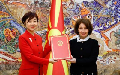 Сиљановска-Давкова ги прими акредитивите на новоименуваната амбасадорка на Кина, Џианг Сјаојен