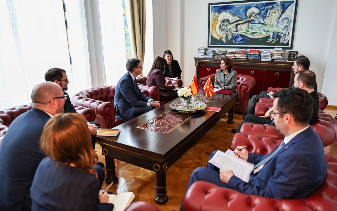 Средба на Сиљановска-Давкова со делегација од Сенатот на Кралството Шпанија