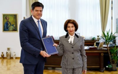 Сиљановска-Давкова го прими Извештајот на ЕК за напредокот за 2025 година