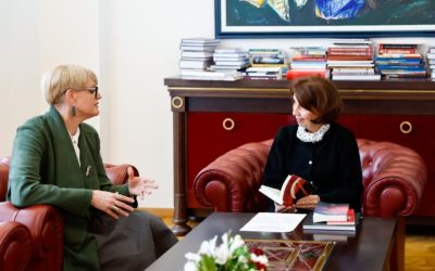 Сиљановска-Давкова прифати да биде покровителка на 60. издание на МТФ „Војдан Чернодрински“