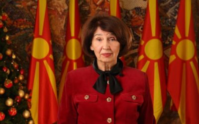 Честитка од претседателката Гордана Сиљановска-Давкова по повод новогодишните празници