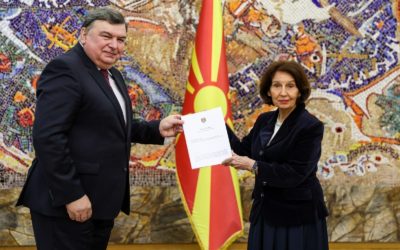 Сиљановска-Давкова ги прими акредитивите на новоименуваниот амбасадор на Молдавија, Емил Жакота