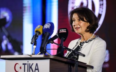 Сиљановска-Давкова се обрати на приемот по повод 21 Декември, Денот на наставата на турски јазик