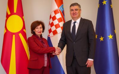 Сиљановска-Давкова по средбата со Милановиќ: Нема место за двојни стандарди во евроинтегративниот процес