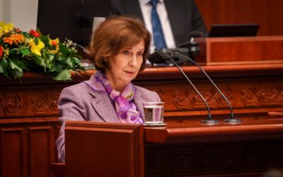 Обраќање на Сиљановска-Давкова на собраниската седница „ Правата и можностите на жените – достигнувања и перспективи“