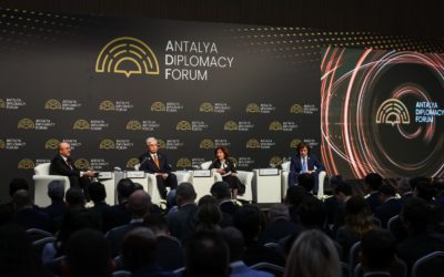 Сиљановска-Давкова на 5. Дипломатски форум во Анталија: Потребна е превентивна, наместо реактивна дипломатија