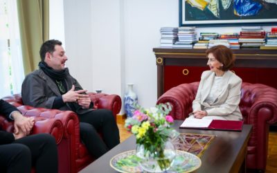 Сиљановска-Давкова ги прими уметникот Велимир Жерновски и кураторот Тихомир Топузовски