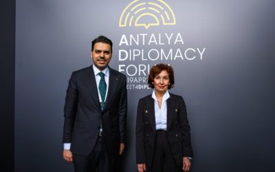 Средба на Сиљановска-Давкова во Анталија со претседателот на ТИКА, Ерен