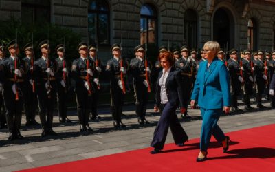 Oфицијален пречек на претседателката Сиљановска-Давкова во Словенија