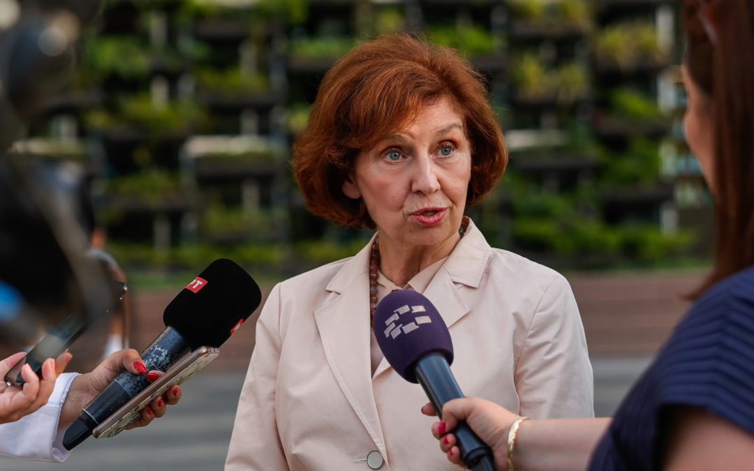 Изјава за медиуми и одговори на новинарски прашања по средбата со бугарската претседателка Илијана Јотова во Софија