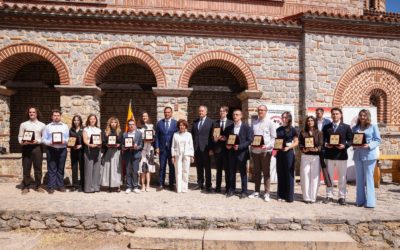 Сиљановска-Давкова ги додели признанијата „Инженерски прстен“ на најуспешните млади инженери